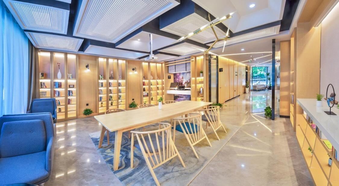 Atour Hotel Nanjing Sun Yat-Sen Mausoleum Scenic Area Alfalfa Garden Subway Station Esterno foto